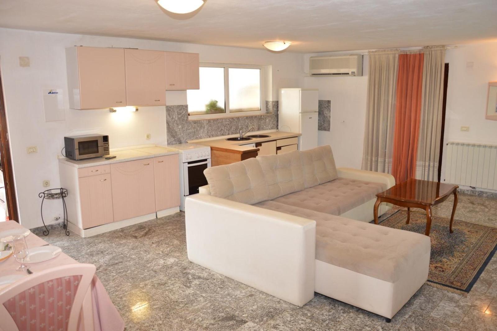 Residence Angiolina Nova Vas  Екстер'єр фото